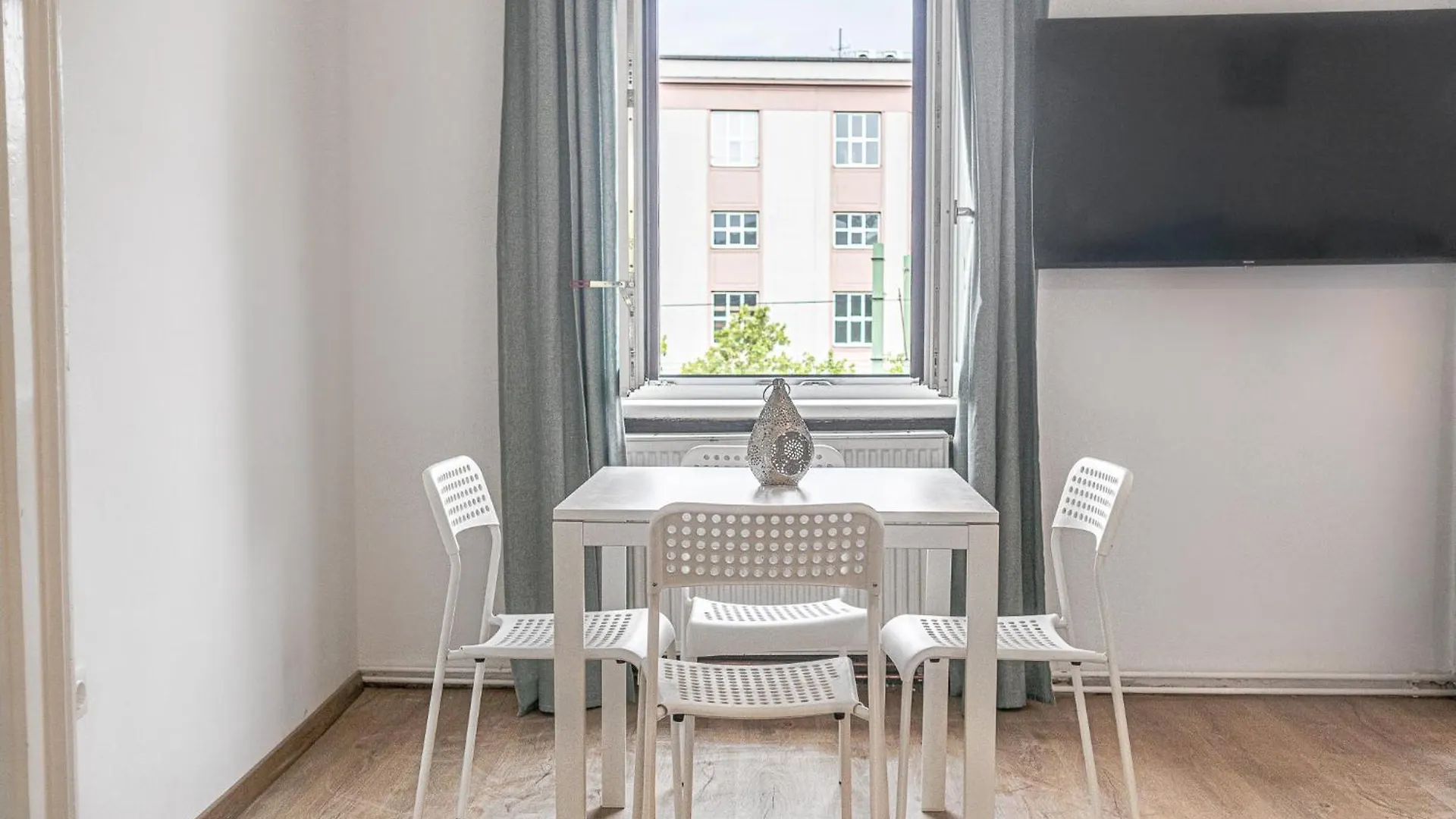 Easystay 2Br Apt. Near Akh- Perfect For Longstays Wiedeń Apartament
